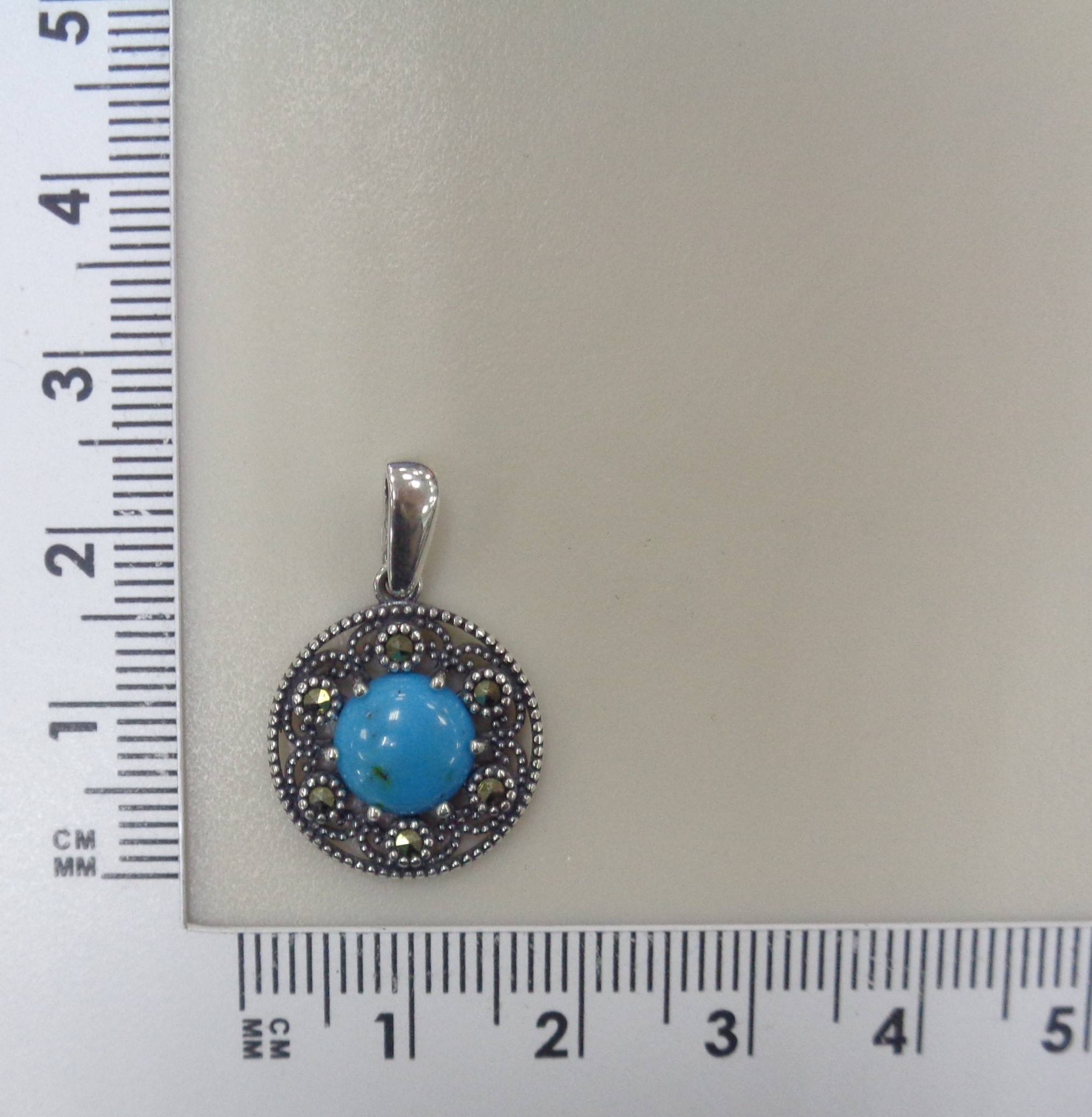 Серебряная подвеска с бирюзой